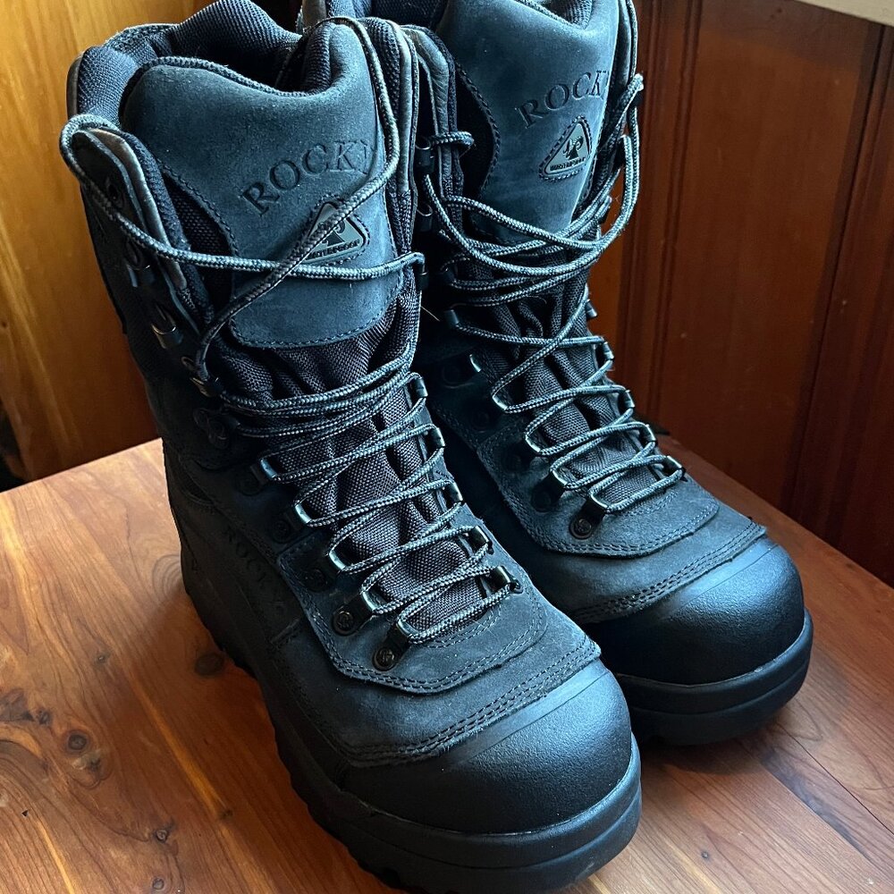 ROCKY Asystec Thinsulate Ultra 1000 GRAM Womens Boot, 8M, Black